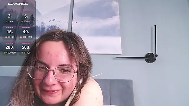 MilaniaCute webcam