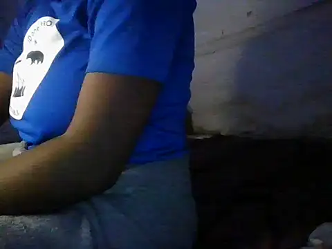 poker1357 live cam on StripChat