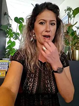 CelynaRoss Live Web Cam Show
