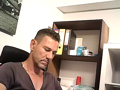 mastercharisma35 webcam