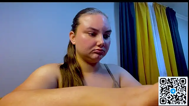 Dreamyblushfairy webcam