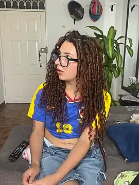 Blossom_Valery webcam