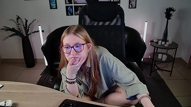 lanafitch webcam