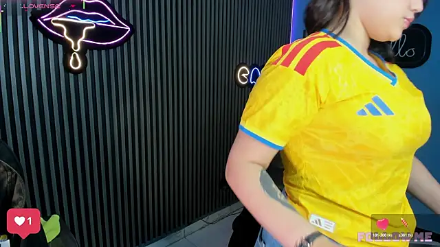 Emily_robertss1 webcam