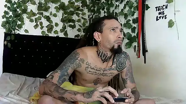 caribbeanlover1 webcam