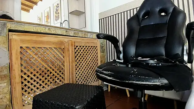 madame_ibby webcam