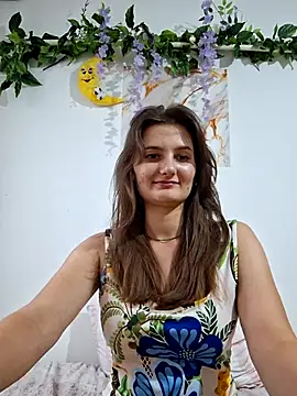 Nika_aa live cam on StripChat