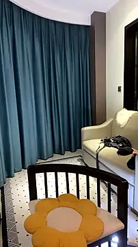 mo-mo-69 Live Web Cam Show