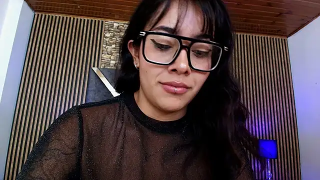 Amy_channel webcam