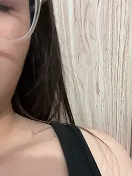 Babybooo01_ webcam
