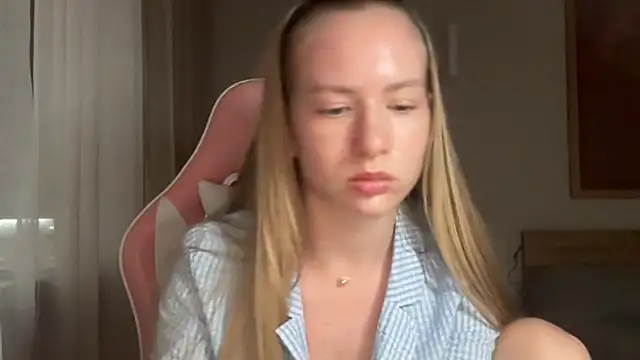 DarimBlondie live sex cam