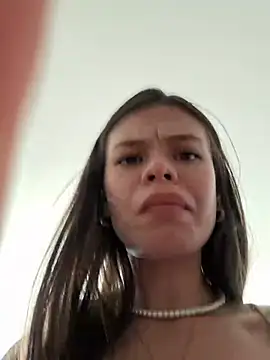_Isabella-7 webcam