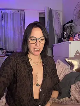 MarahDesbois webcam