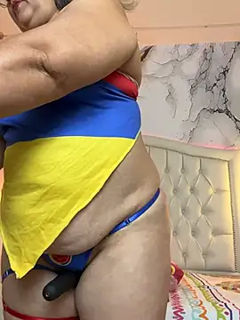 Lucy_Milf_474 webcam
