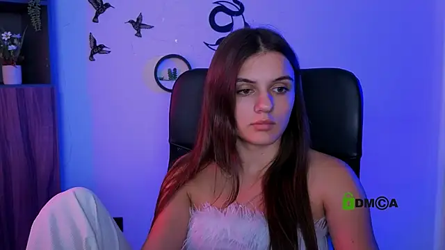 lisa_dark_ webcam
