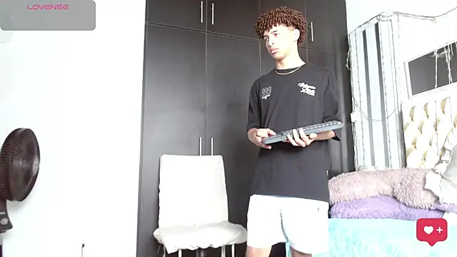 ian_smith_ webcam
