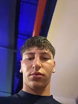 ARON_LUXX webcam