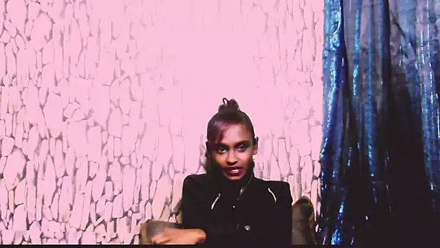 SassyXindian webcam