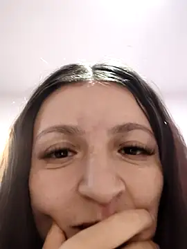 tina_sussy webcam