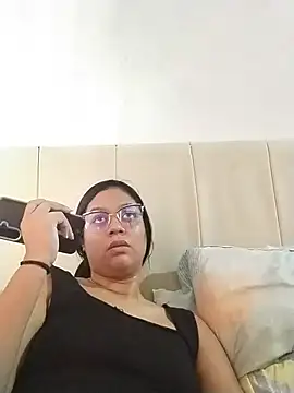 zoehot07 webcam