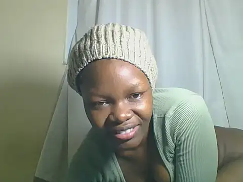 Sweetgal2025 webcam