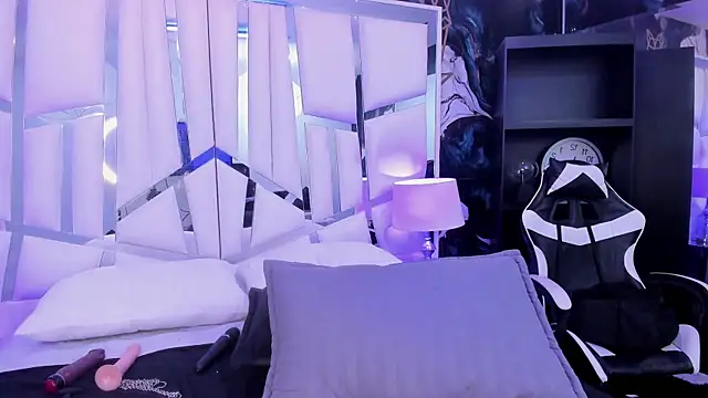 kat_ashbourne webcam
