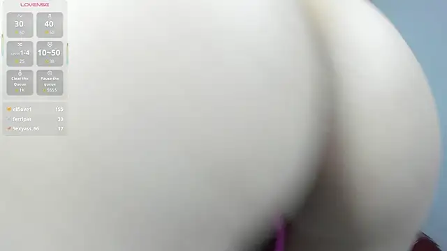 Nayla_Luxe webcam