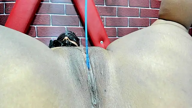 BDSM_FETISHEESS webcam
