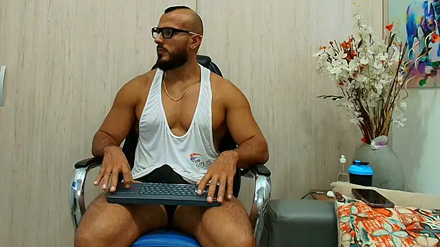 karymmusclet777 webcam