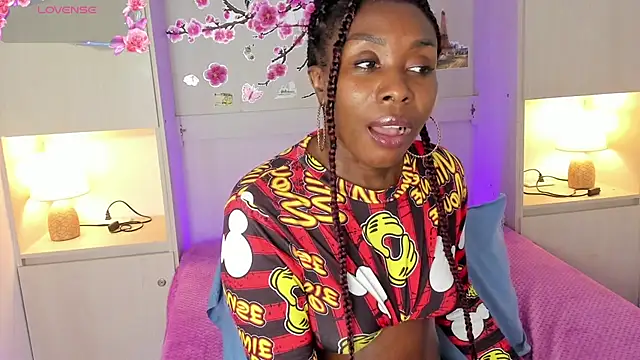 TaylorBloom webcam