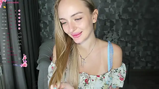 A_delina live cam on StripChat