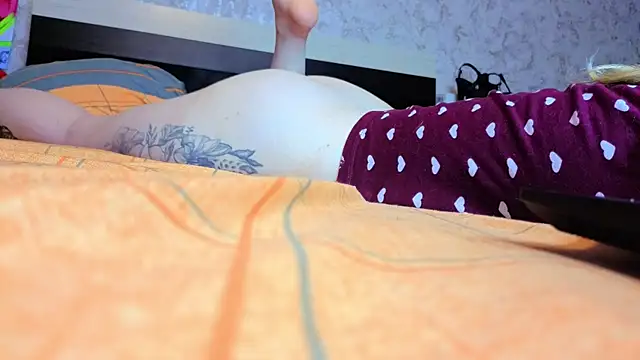 Baiambel_Mi live cam on StripChat