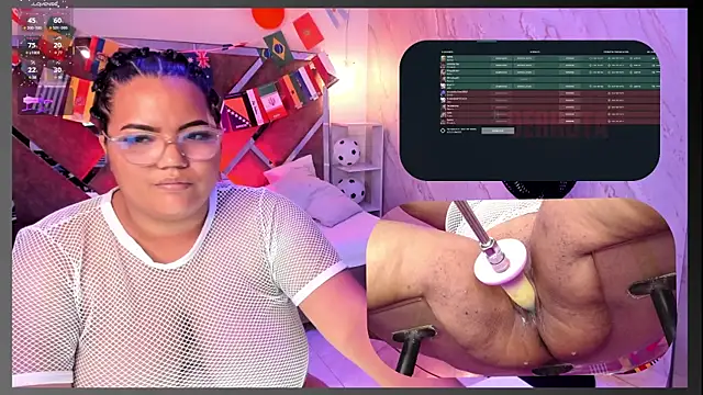 MhiaRey webcam
