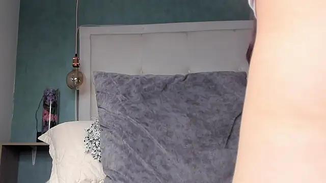 mia_gomez7 webcam