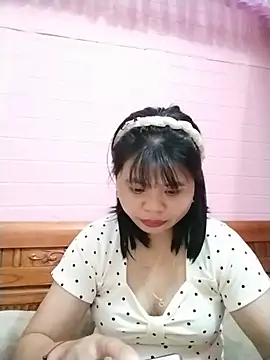Xuka_lyss webcam