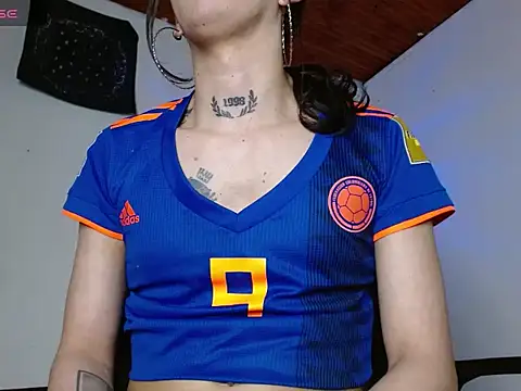 Scarlett_crastrawberry webcam