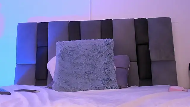 light_eyes_ webcam