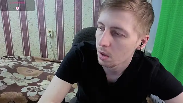 Darien_Brown webcam
