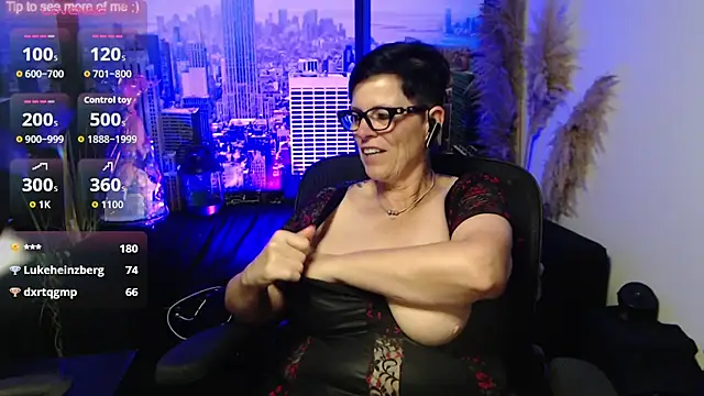 ninarandmann live cam on StripChat