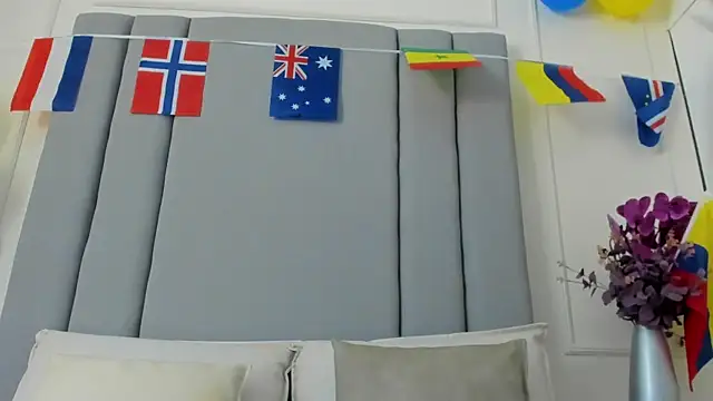 CannelaSmith webcam
