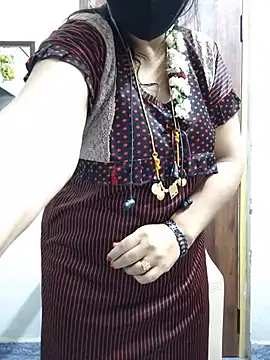 Tamil_white_beauty live cam on StripChat