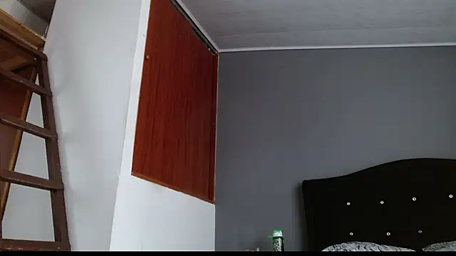 emilia_1995 - Emilia_1995's free webcam - UK Sex Cams
