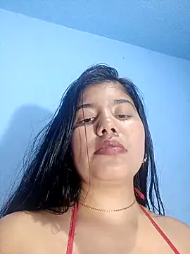 Noa_Phone live cam on StripChat