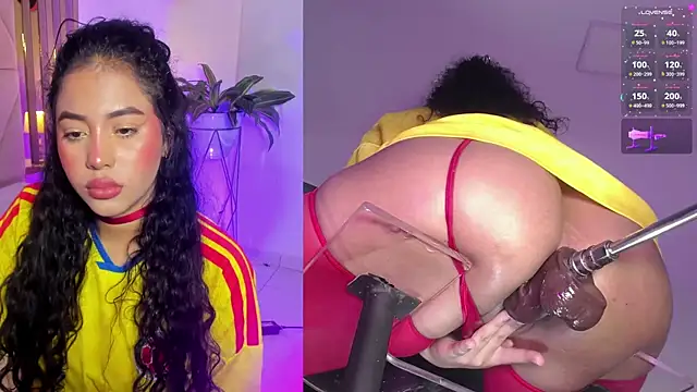 NicoleJons_ webcam