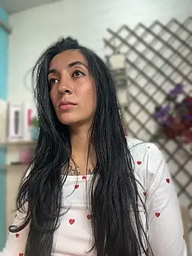 SALOME_KORLAND live cam on StripChat