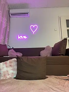 Sabrinedivinee webcam