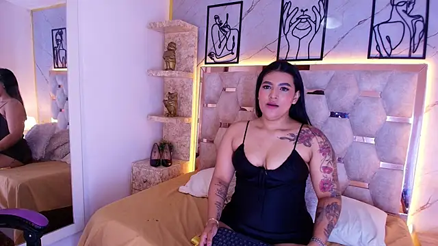 Marilyn_Rouge_ webcam
