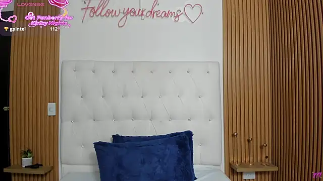 GreciaEvanss webcam