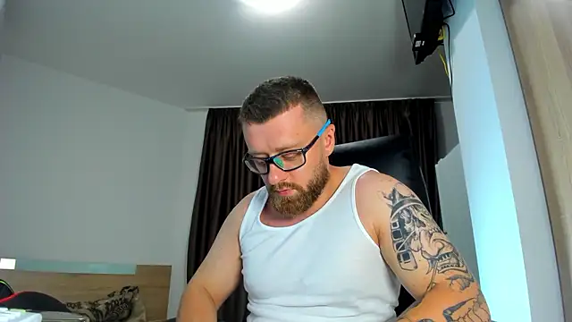Findom_guy webcam