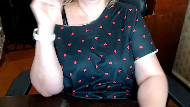 AlisaHot55 webcam